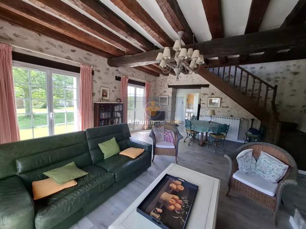Vente                                                      Maison
                        
                     6 pièces                      170 m2                     à La Ferté-Gaucher