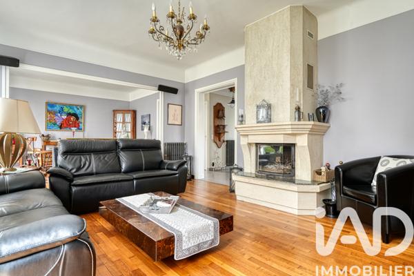 Maison à vendre 6 pièces 129 m² Saint-Brice-sous-Forêt