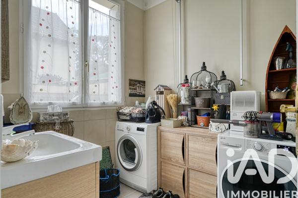 Maison à vendre 6 pièces 129 m² Saint-Brice-sous-Forêt