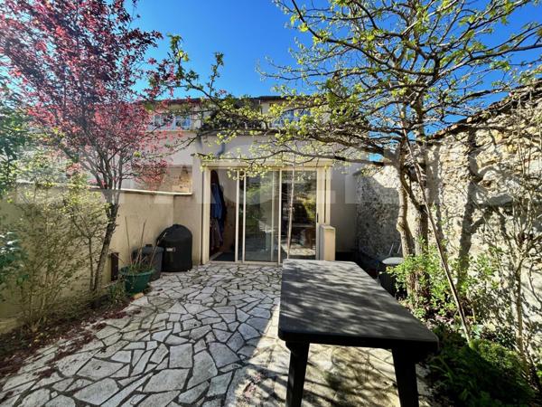 Rambouillet, Maison au calme à 6 min à pied de la gare de 132m2
