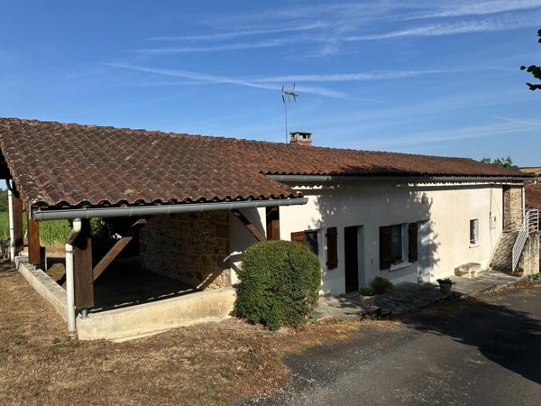 Genouillac (Terre de haute Charente). Propriété rurale sur 19 hectares