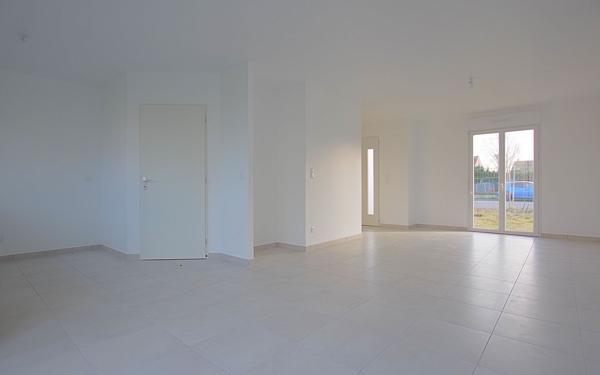 Maison à vendre    4 pièces •  Nesle