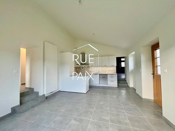 79450 SAINT AUBIN LE CLOUD Maison rénovée à Saint Aubin Le Cloud