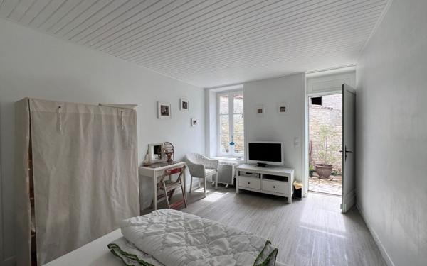 Maison à vendre    4 pièces •  Saint-Clément-des-Baleines