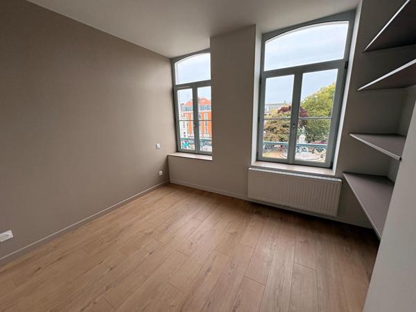 A LOUER : T3 à LILLE • • 950 € CC • Réf. G732-3