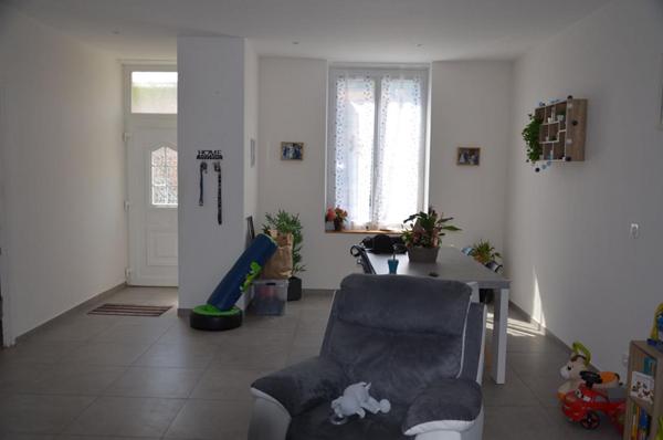 MAISON 4 PIECES 120M2