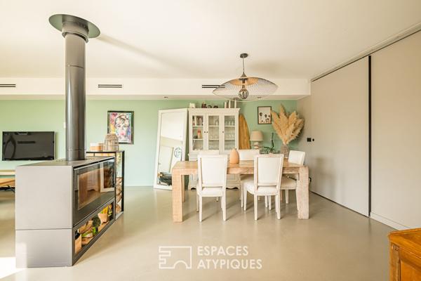 Maison contemporaine de plain pied avec piscine