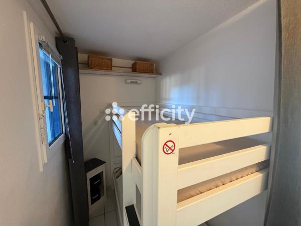 Appartement
         2 pièces
        - 23 m² 91 900 € *