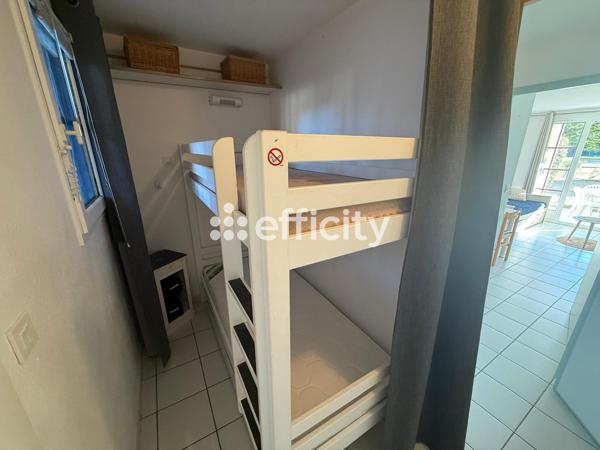 Appartement
         2 pièces
        - 23 m² 91 900 € *