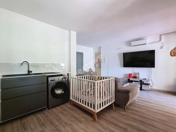 Toulon appartement T2 en rez de jardin