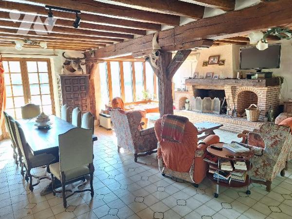 Maison et maison d'amis avec étang 1ha, Clémont