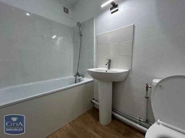 Appartement à louer 2 pièces 32.98m²
