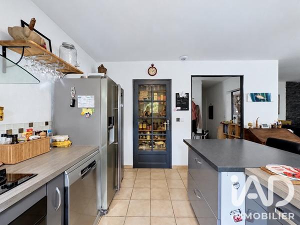 Maison à vendre 5 pièces 102,63 m² Pierrevert