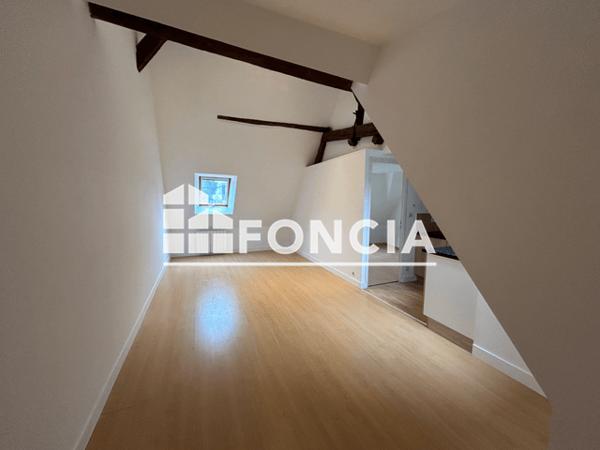 Location Studio 43.8 m² - 3 RUE DU 14 JUILLET Montval Sur Loir 72500