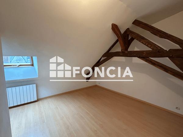 Location Studio 43.8 m² - 3 RUE DU 14 JUILLET Montval Sur Loir 72500