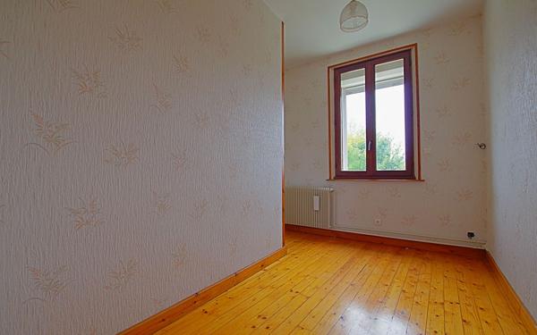 Maison à vendre    5 pièces • 114 m2 Nesle