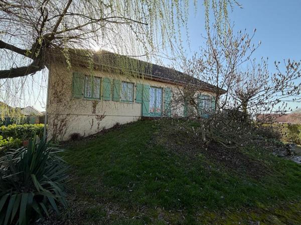 Joli pavillon sur sous sol dans un quartier calme de Sermoise sur Loire