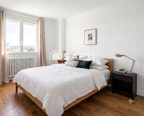 2/3 chambres, calme, lumineux, faibles charges