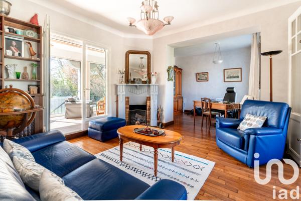 Maison à vendre 8 pièces 170 m² Vaucresson