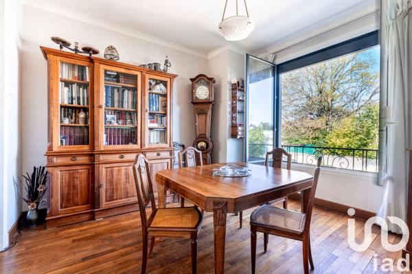 Maison à vendre 8 pièces 170 m² Vaucresson