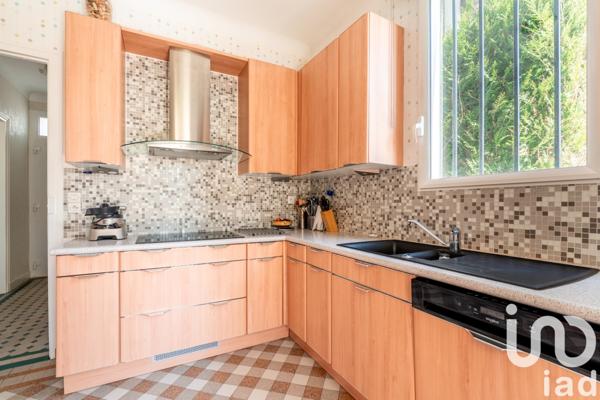 Maison à vendre 8 pièces 170 m² Vaucresson