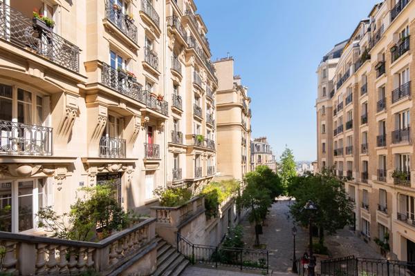 Appartement Paris 18e - HAUT-MONTMARTRE