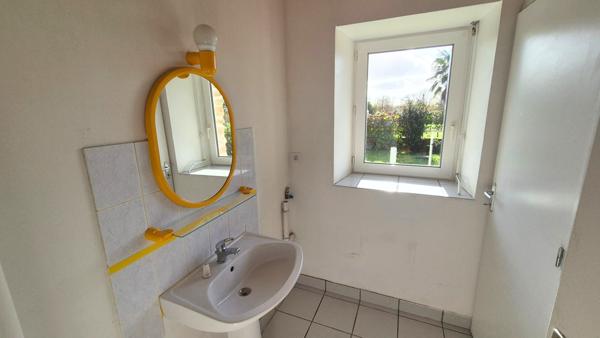 Saint-Yvi (29140) SAINT YVI Maison de caractère sur 1319 m²