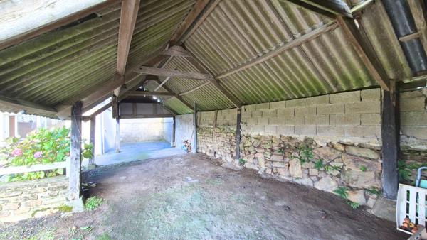 Saint-Yvi (29140) SAINT YVI Maison de caractère sur 1319 m²