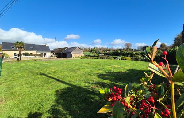 Saint-Yvi (29140) SAINT YVI Maison de caractère sur 1319 m²