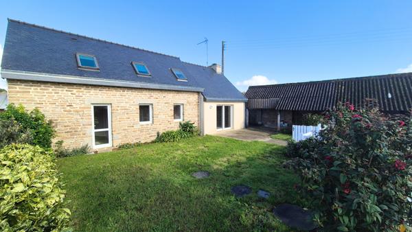 Saint-Yvi (29140) SAINT YVI Maison de caractère sur 1319 m²