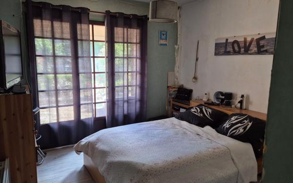 Maison à vendre    9 pièces • 300 m2 Criquebeuf-sur-Seine