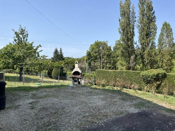 Maison à vendre |  Thiviers |  8 pièces | 120 m²