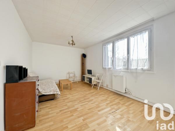 Appartement à vendre 3 pièces 56 m² Sainte-Geneviève-des-Bois