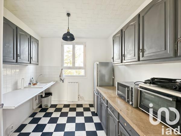 Appartement à vendre 3 pièces 56 m² Sainte-Geneviève-des-Bois