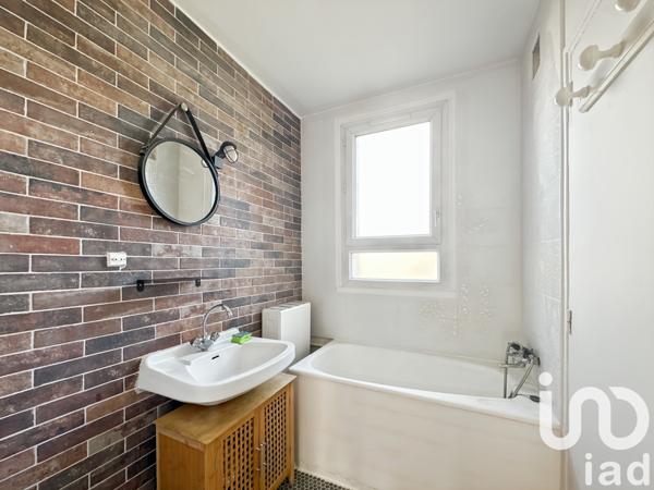 Appartement à vendre 3 pièces 56 m² Sainte-Geneviève-des-Bois