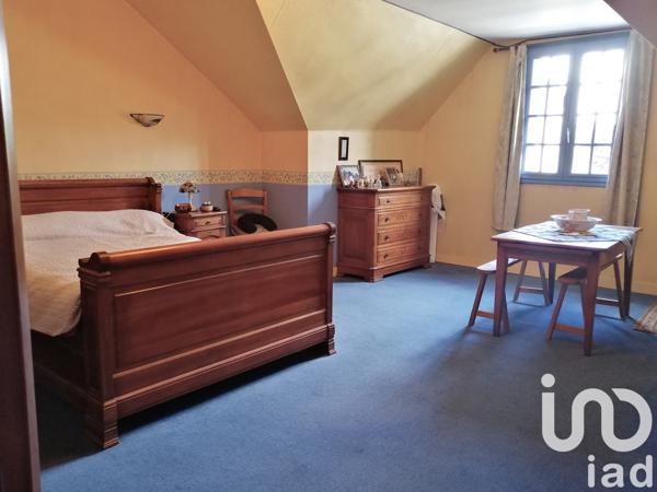 Maison à vendre 10 pièces 232 m² Saint-Jean-sur-Mayenne