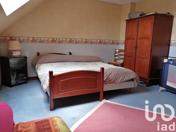 Maison à vendre 10 pièces 232 m² Saint-Jean-sur-Mayenne