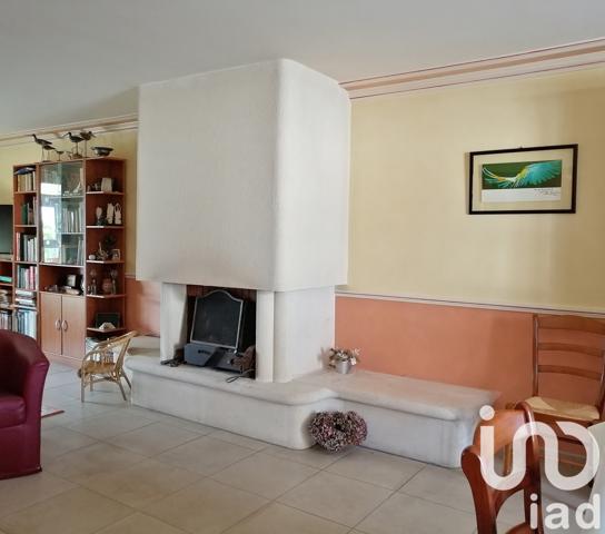 Maison à vendre 10 pièces 232 m² Saint-Jean-sur-Mayenne