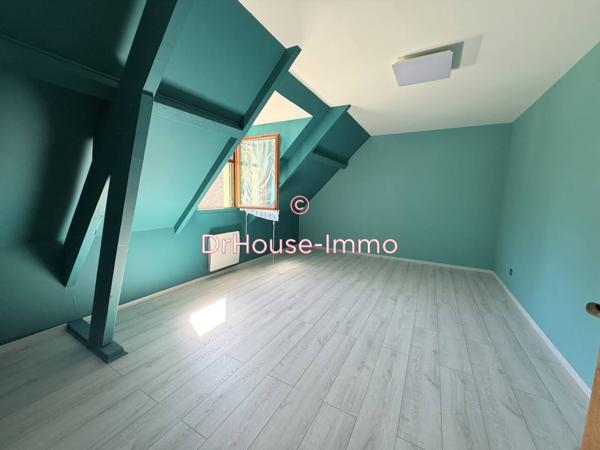 Maison à vendre 8 pièces de 217 m²