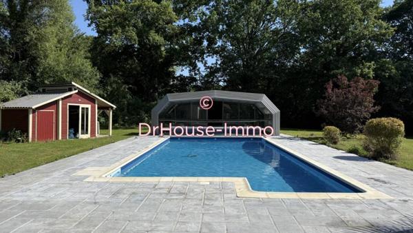 Maison à vendre 8 pièces de 217 m²