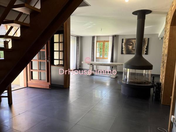 Maison à vendre 8 pièces de 217 m²