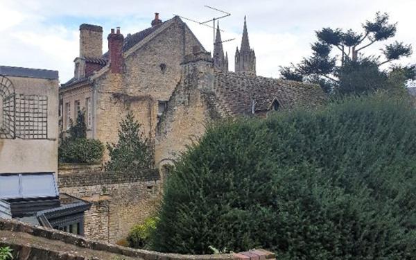 Appartement à louer    2 pièces •  Caen