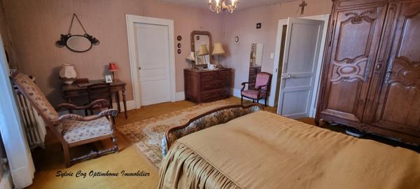 Grande maison à renover