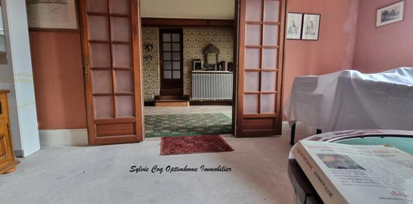 Grande maison à renover