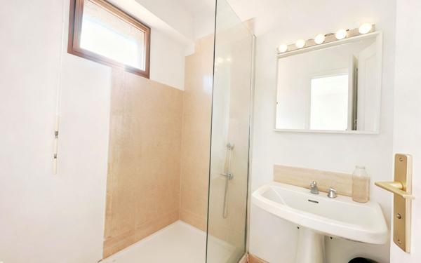 Appartement à vendre    3 pièces • 79,45 m2 Cannes