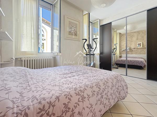 Saint-Affrique (12400) Spacieux et lumineux appartement T3 avec terrasse