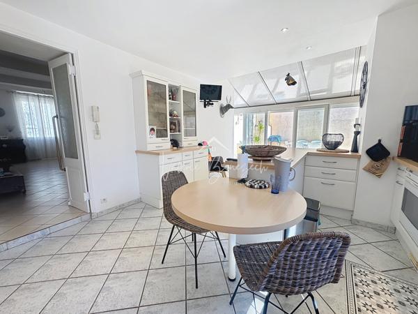 Saint-Affrique (12400) Spacieux et lumineux appartement T3 avec terrasse