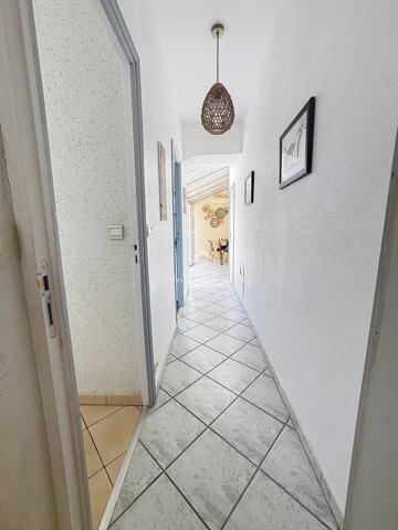 Saint-Affrique (12400) Spacieux et lumineux appartement T3 avec terrasse