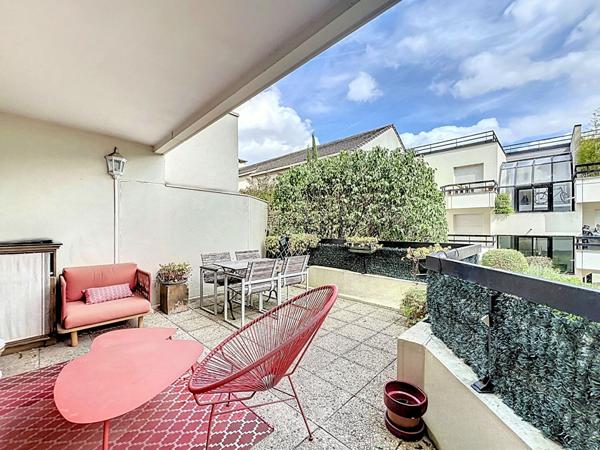 Appartement Suresnes 2 pièce(s) 68 m2