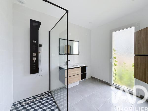 Maison à vendre 5 pièces 120 m² Saint-Martin-du-Tilleul